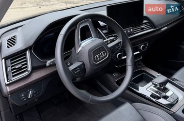 Внедорожник / Кроссовер Audi Q5 2024 в Киеве