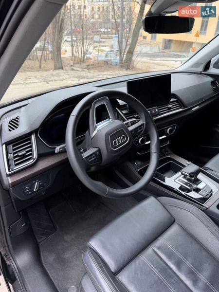 Внедорожник / Кроссовер Audi Q5 2024 в Киеве