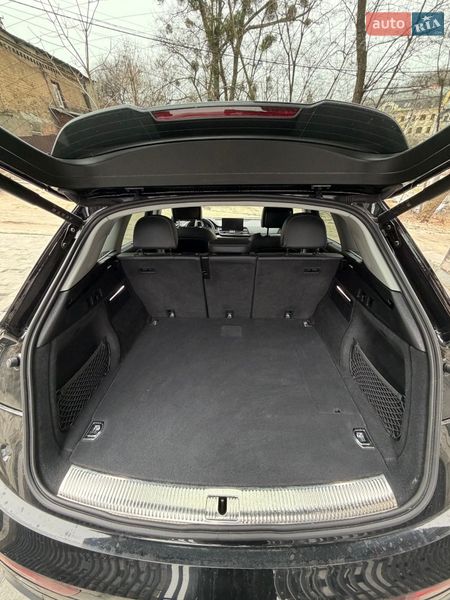 Внедорожник / Кроссовер Audi Q5 2024 в Киеве