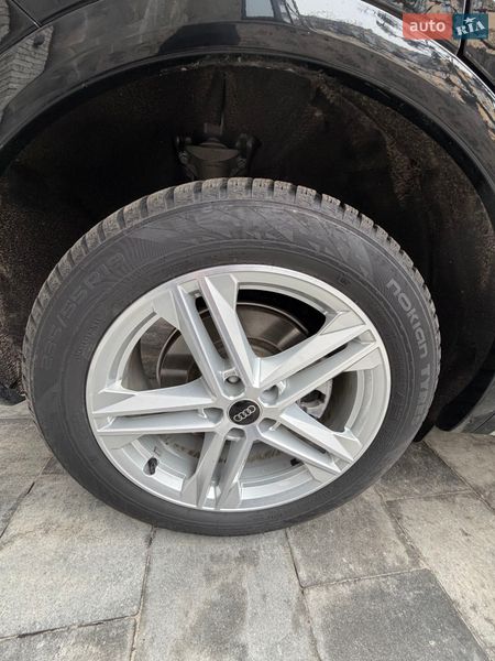 Внедорожник / Кроссовер Audi Q5 2024 в Киеве