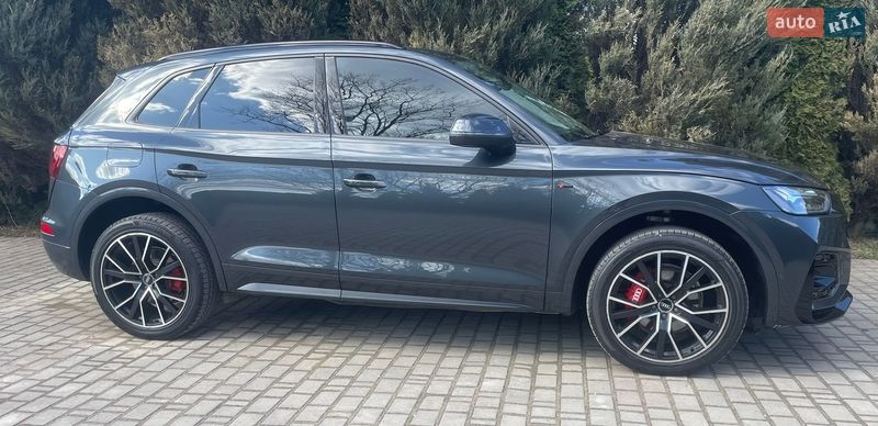Внедорожник / Кроссовер Audi Q5 2020 в Самборе