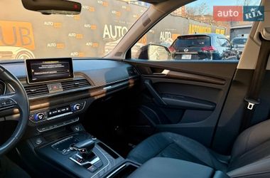 Внедорожник / Кроссовер Audi Q5 2017 в Харькове