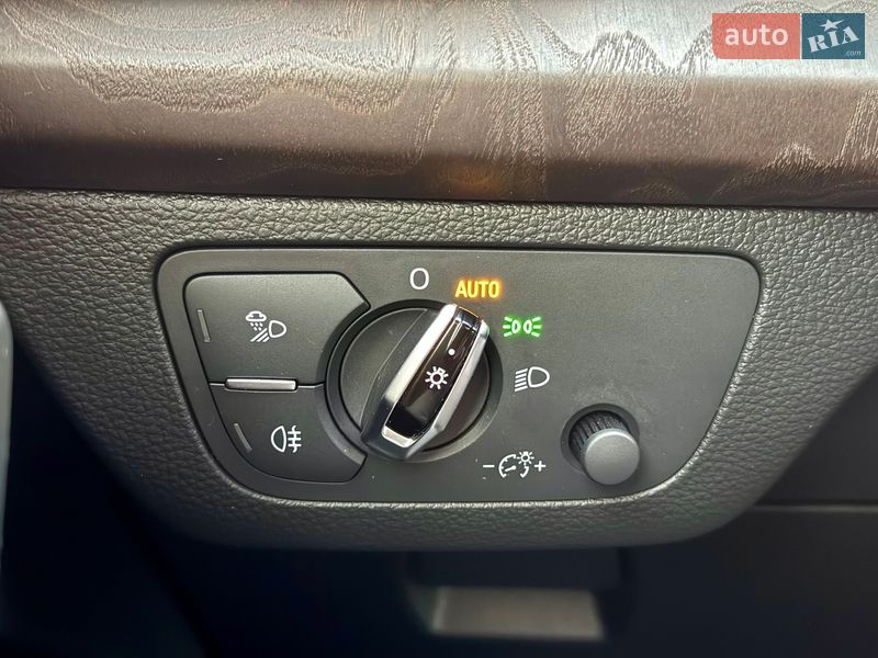 Внедорожник / Кроссовер Audi Q5 2017 в Харькове