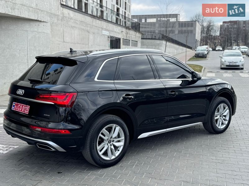 Внедорожник / Кроссовер Audi Q5 2022 в Львове