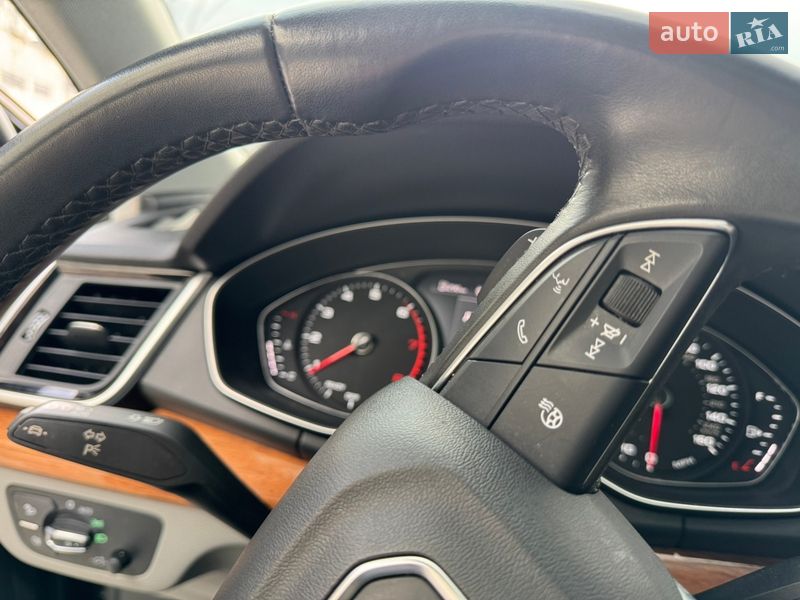 Внедорожник / Кроссовер Audi Q5 2022 в Львове