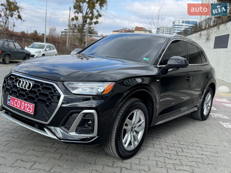 Внедорожник / Кроссовер Audi Q5 2022 в Львове