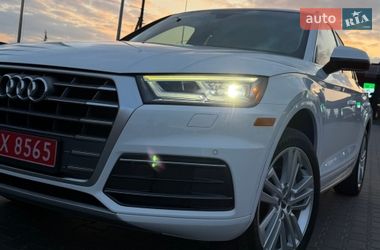 Позашляховик / Кросовер Audi Q5 2017 в Луцьку