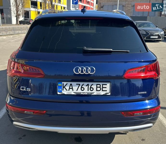 Внедорожник / Кроссовер Audi Q5 2019 в Киеве