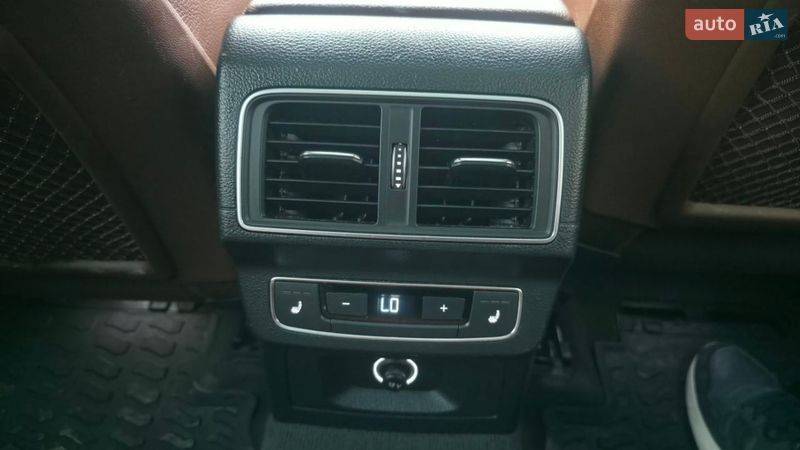 Внедорожник / Кроссовер Audi Q5 2017 в Ивано-Франковске