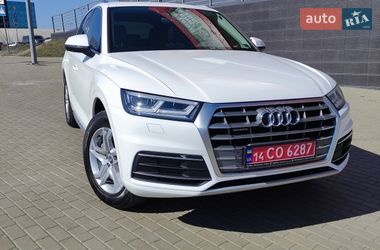 Позашляховик / Кросовер Audi Q5 2019 в Києві