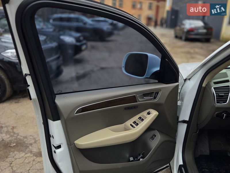 Позашляховик / Кросовер Audi Q5 2011 в Одесі