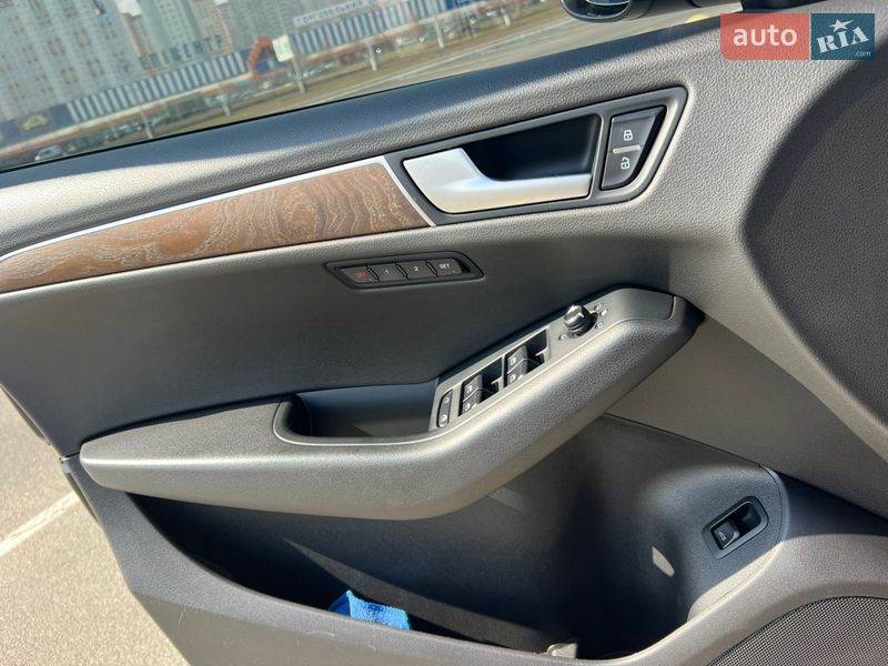 Внедорожник / Кроссовер Audi Q5 2012 в Киеве