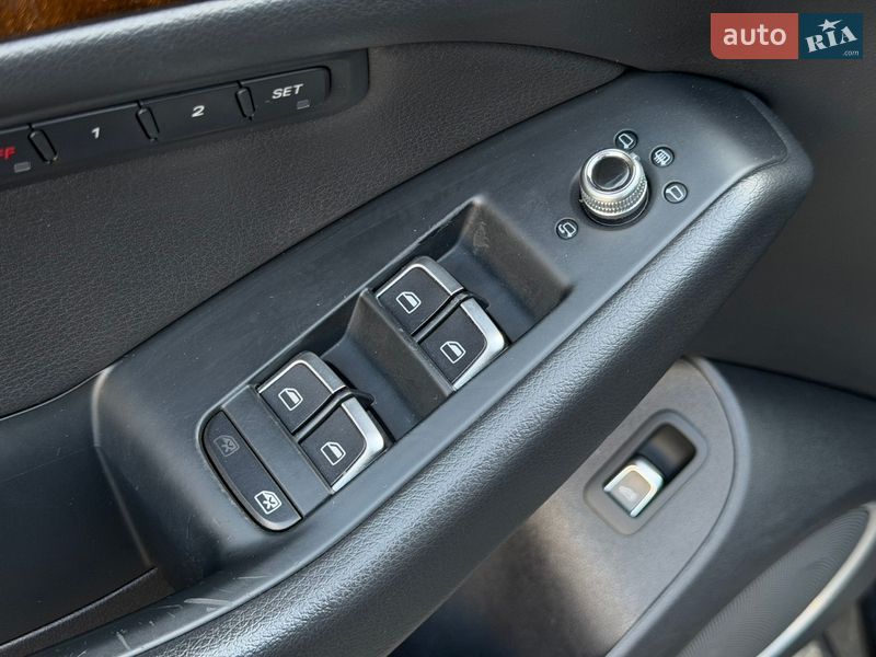 Внедорожник / Кроссовер Audi Q5 2015 в Одессе