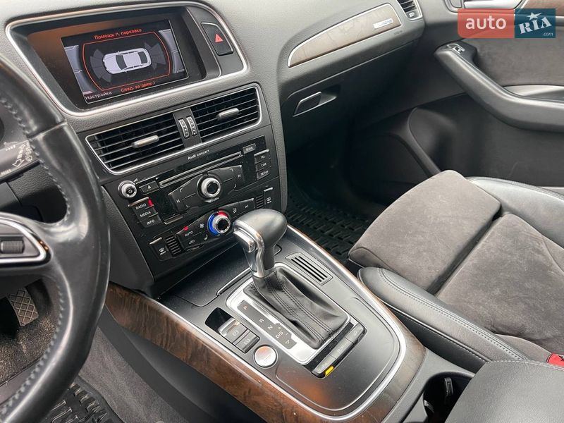 Внедорожник / Кроссовер Audi Q5 2014 в Киеве
