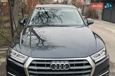 Внедорожник / Кроссовер Audi Q5 2017 в Львове