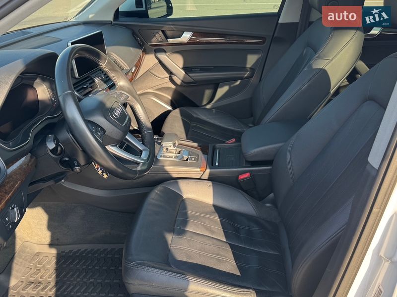 Внедорожник / Кроссовер Audi Q5 2020 в Киеве фото 13 Внедорожник / Кроссовер Audi Q5 2020 в Киеве