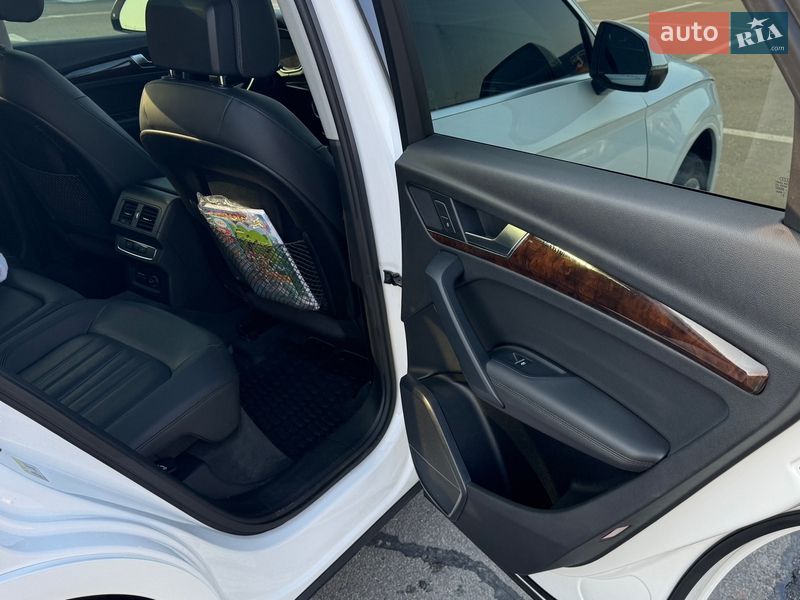 Внедорожник / Кроссовер Audi Q5 2020 в Киеве фото 39 Внедорожник / Кроссовер Audi Q5 2020 в Киеве