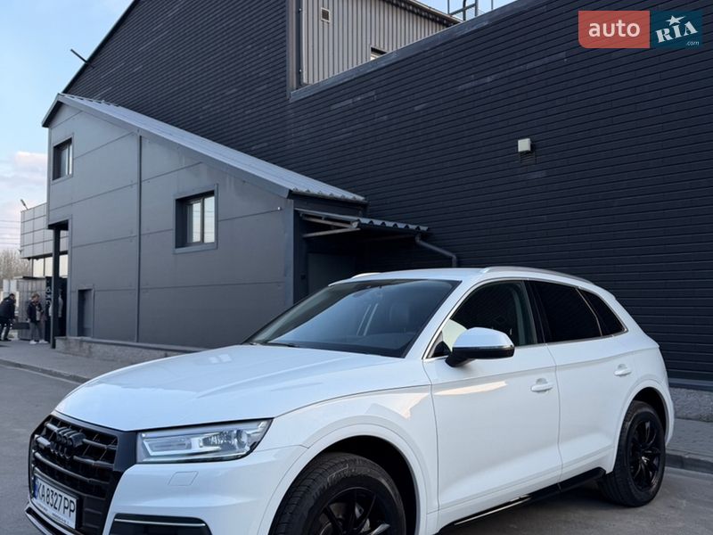 Внедорожник / Кроссовер Audi Q5 2019 в Киеве фото 3 Внедорожник / Кроссовер Audi Q5 2019 в Киеве