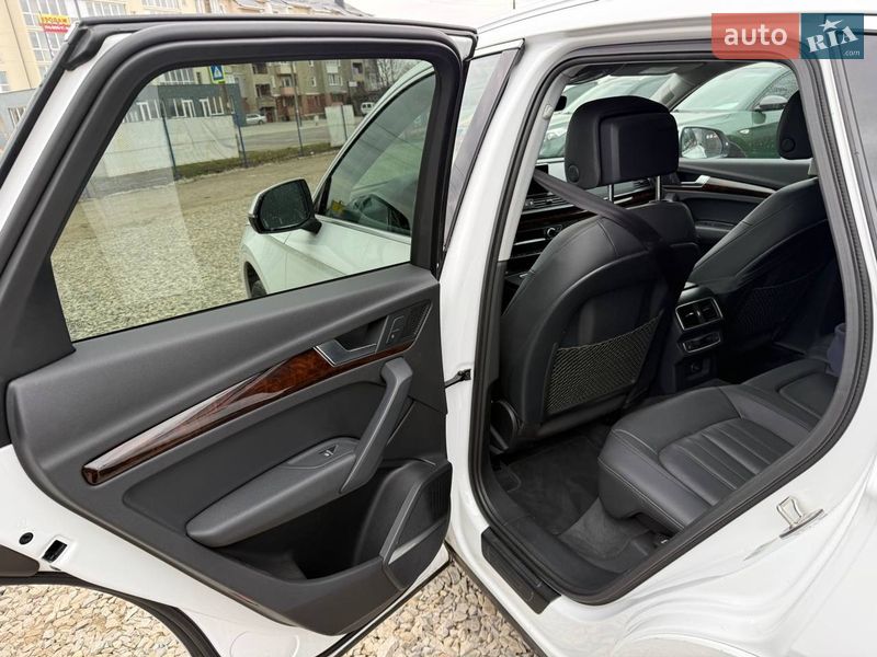 Внедорожник / Кроссовер Audi Q5 2018 в Коломые