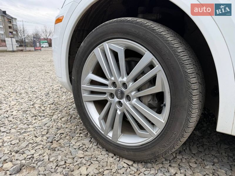 Внедорожник / Кроссовер Audi Q5 2018 в Коломые