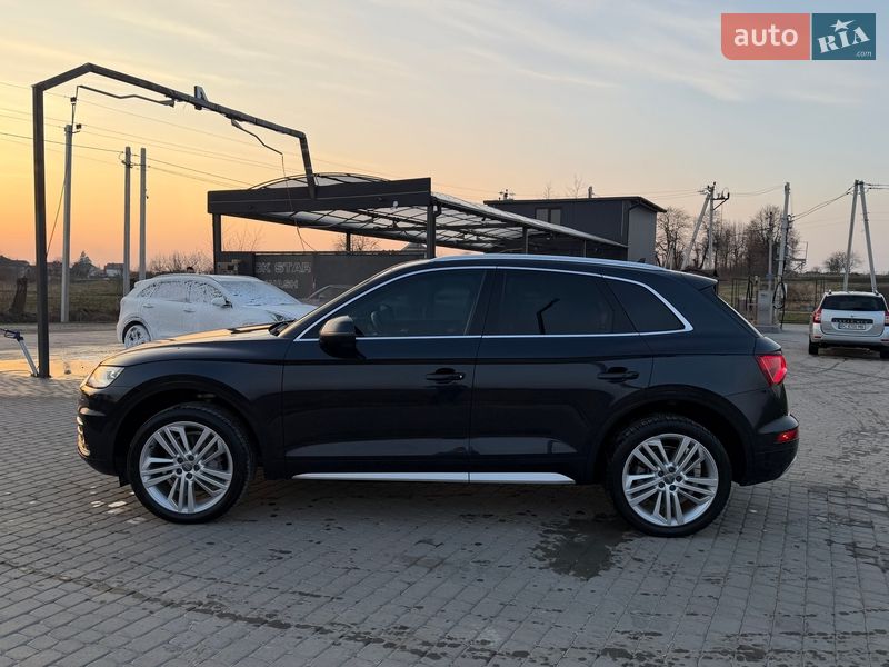 Внедорожник / Кроссовер Audi Q5 2018 в Львове