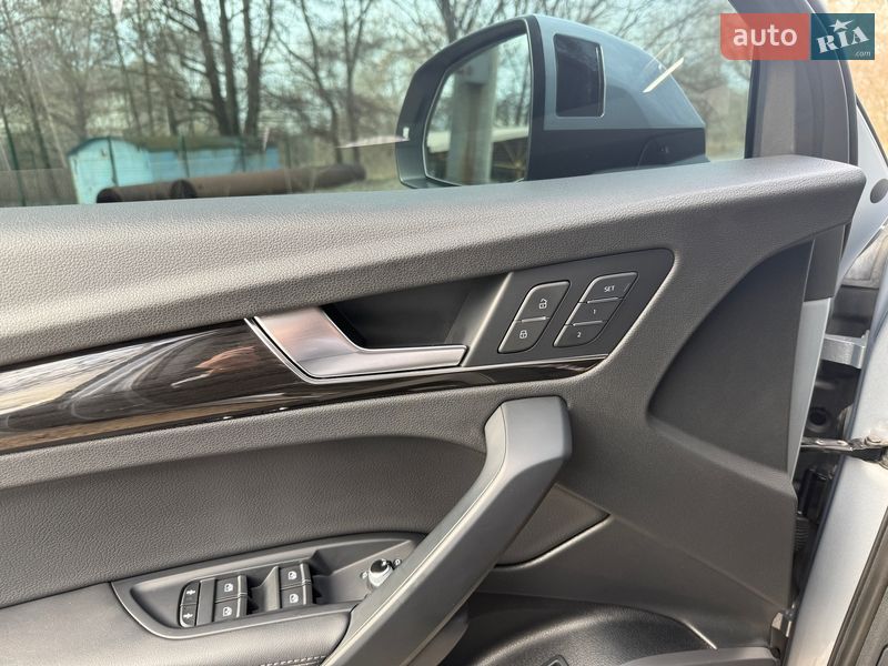 Внедорожник / Кроссовер Audi Q5 2018 в Кременчуге фото 17 Внедорожник / Кроссовер Audi Q5 2018 в Кременчуге