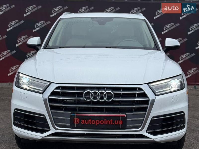 Внедорожник / Кроссовер Audi Q5 2018 в Сумах