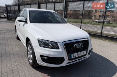 Внедорожник / Кроссовер Audi Q5 2010 в Запорожье