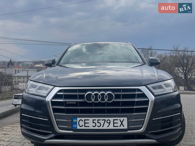 Внедорожник / Кроссовер Audi Q5 2018 в Черновцах