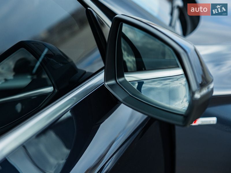 Внедорожник / Кроссовер Audi Q5 2019 в Днепре