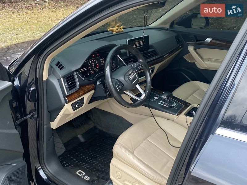 Позашляховик / Кросовер Audi Q5 2017 в Харкові фото 10 Позашляховик / Кросовер Audi Q5 2017 в Харкові