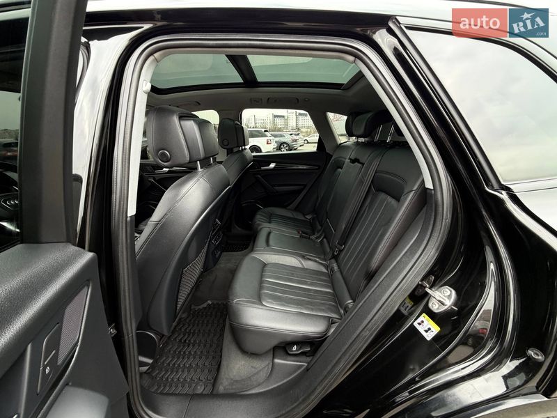 Внедорожник / Кроссовер Audi Q5 2018 в Кривом Роге