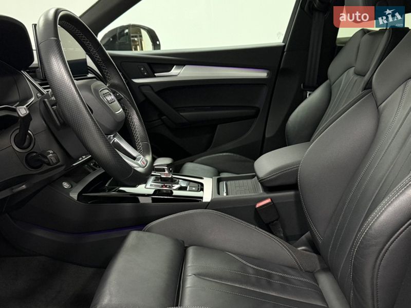 Внедорожник / Кроссовер Audi Q5 2023 в Одессе