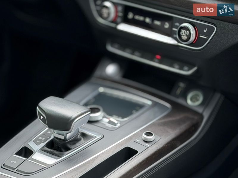 Внедорожник / Кроссовер Audi Q5 2018 в Тячеве фото 32 Внедорожник / Кроссовер Audi Q5 2018 в Тячеве