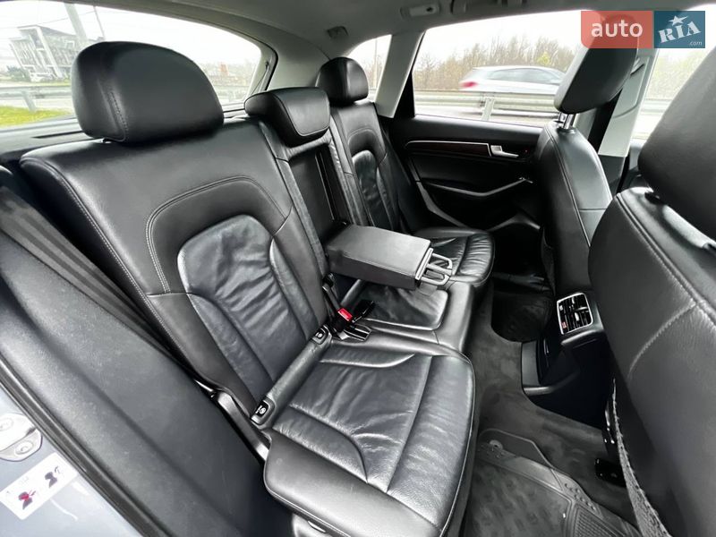 Внедорожник / Кроссовер Audi Q5 2015 в Стрые