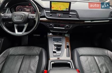 Внедорожник / Кроссовер Audi Q5 2018 в Тернополе