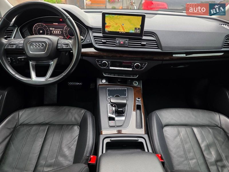 Внедорожник / Кроссовер Audi Q5 2018 в Тернополе