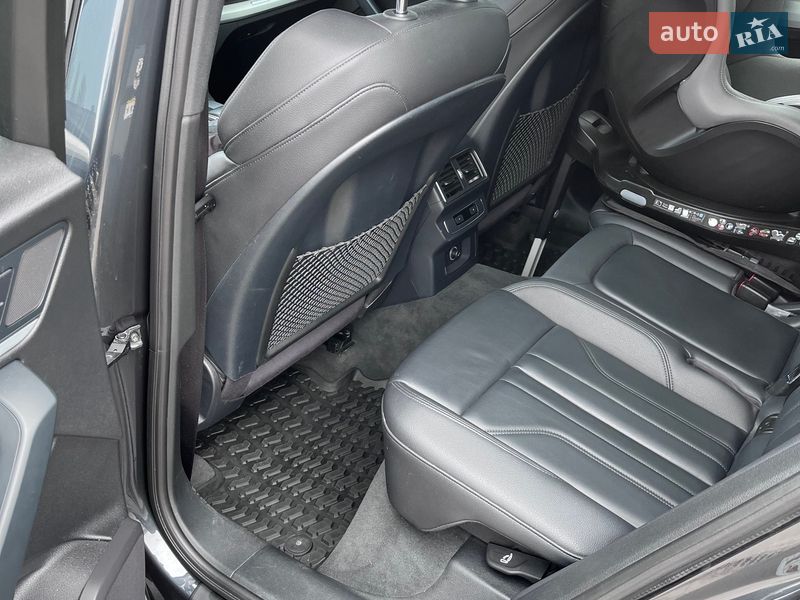 Внедорожник / Кроссовер Audi Q5 2018 в Киеве фото 21 Внедорожник / Кроссовер Audi Q5 2018 в Киеве
