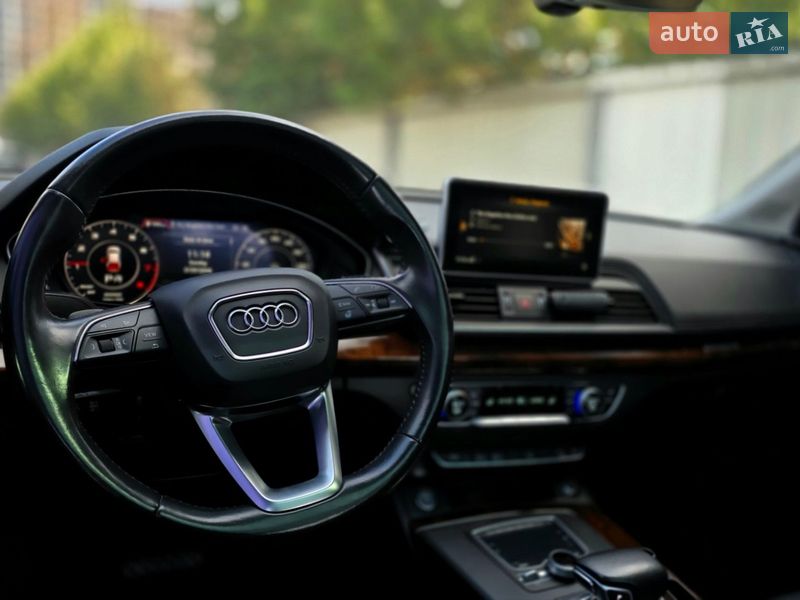 Внедорожник / Кроссовер Audi Q5 2018 в Луцке фото 12 Внедорожник / Кроссовер Audi Q5 2018 в Луцке