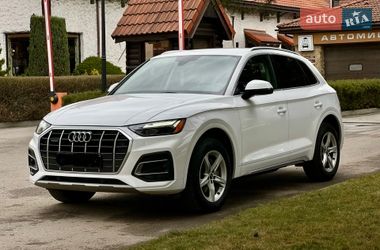 Позашляховик / Кросовер Audi Q5 2021 в Івано-Франківську