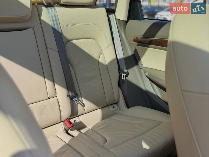 Позашляховик / Кросовер Audi Q5 2014 в Києві