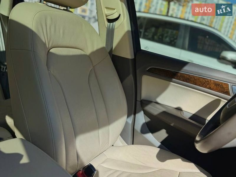 Позашляховик / Кросовер Audi Q5 2014 в Києві