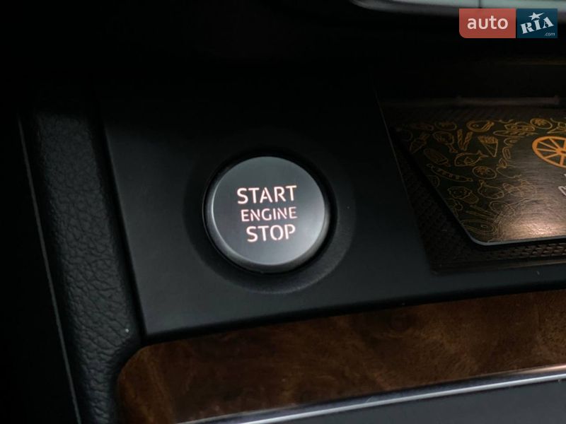 Позашляховик / Кросовер Audi Q5 2018 в Києві