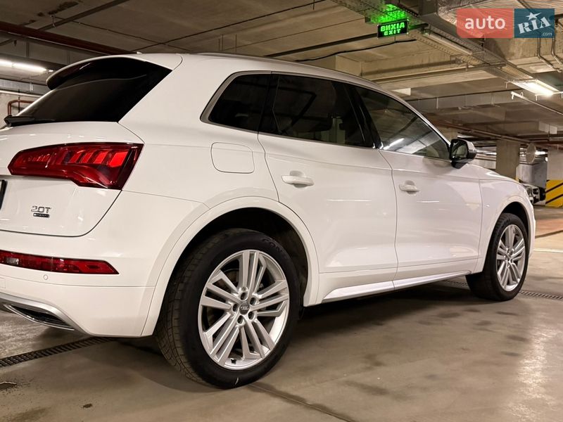 Внедорожник / Кроссовер Audi Q5 2018 в Киеве фото 6 Внедорожник / Кроссовер Audi Q5 2018 в Киеве