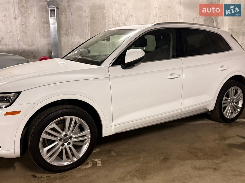 Внедорожник / Кроссовер Audi Q5 2018 в Киеве фото 10 Внедорожник / Кроссовер Audi Q5 2018 в Киеве