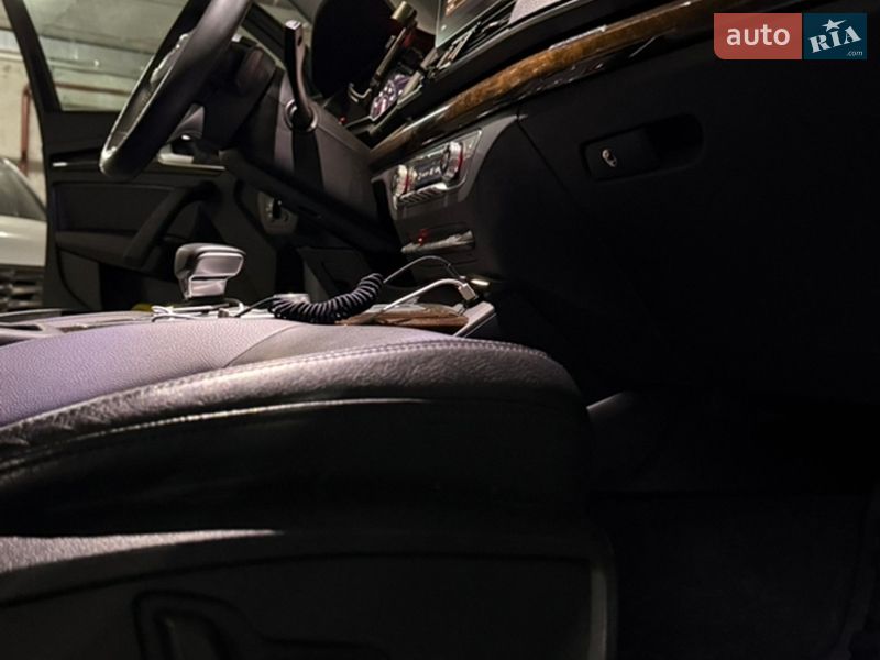 Внедорожник / Кроссовер Audi Q5 2018 в Киеве фото 43 Внедорожник / Кроссовер Audi Q5 2018 в Киеве