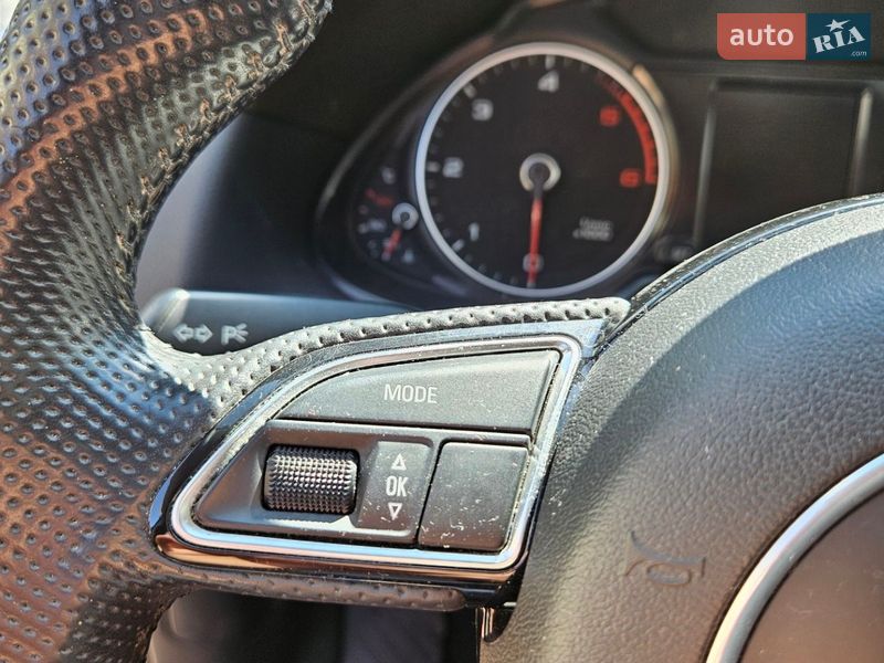 Внедорожник / Кроссовер Audi Q5 2015 в Каменец-Подольском