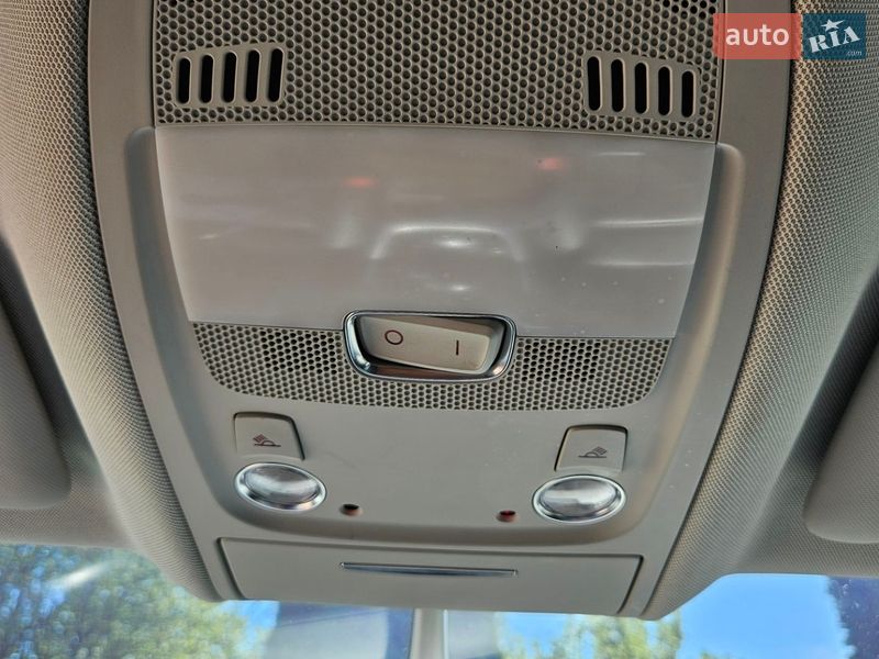Внедорожник / Кроссовер Audi Q5 2015 в Каменец-Подольском