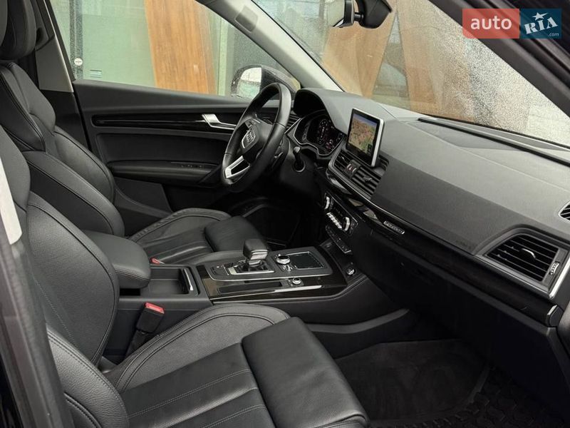 Внедорожник / Кроссовер Audi Q5 2018 в Луцке фото 5 Внедорожник / Кроссовер Audi Q5 2018 в Луцке