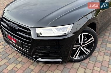 Внедорожник / Кроссовер Audi Q5 2018 в Ровно